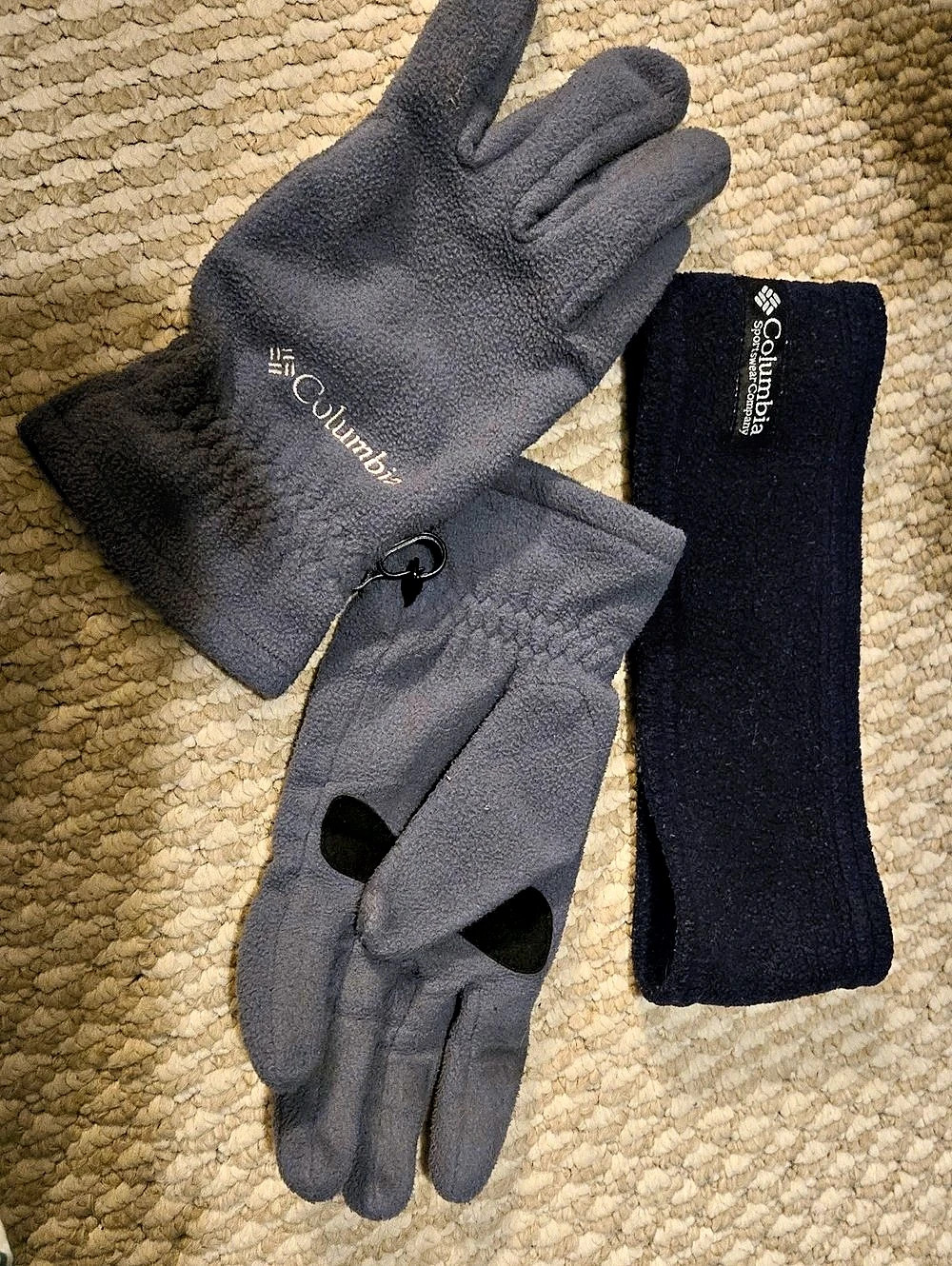 Columbia Gray Gloves & Matching Navy Head Band